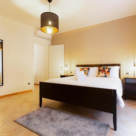 Porta Torre Como Apartment - By Relais Di Giada エクステリア 写真