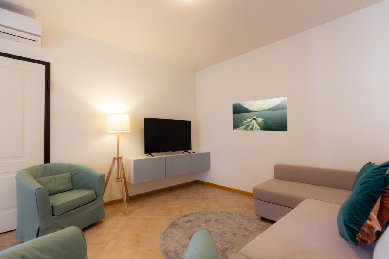Porta Torre Como Apartment - By Relais Di Giada エクステリア 写真