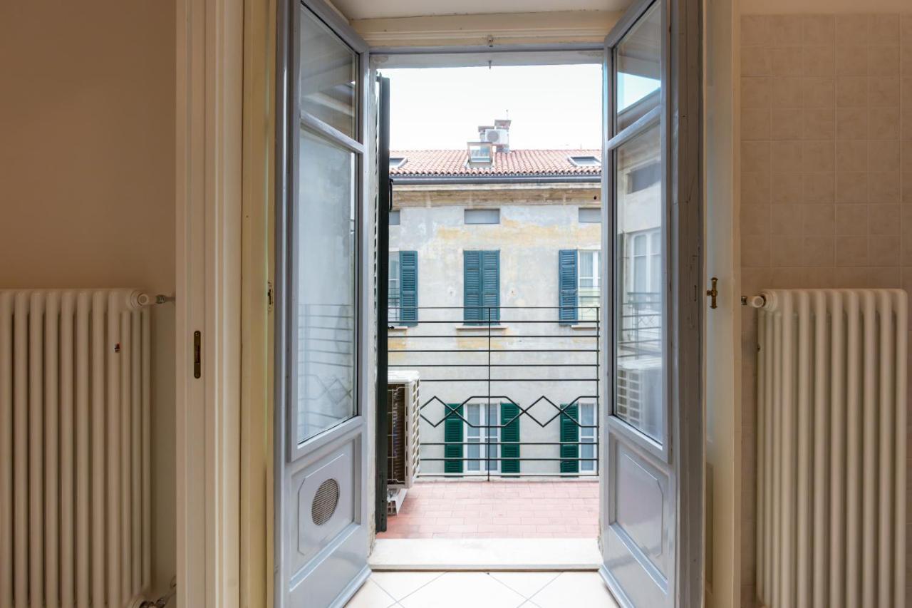 Porta Torre Como Apartment - By Relais Di Giada エクステリア 写真