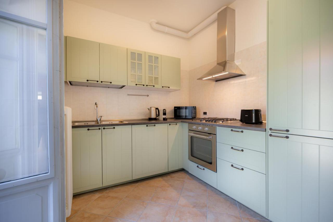 Porta Torre Como Apartment - By Relais Di Giada エクステリア 写真