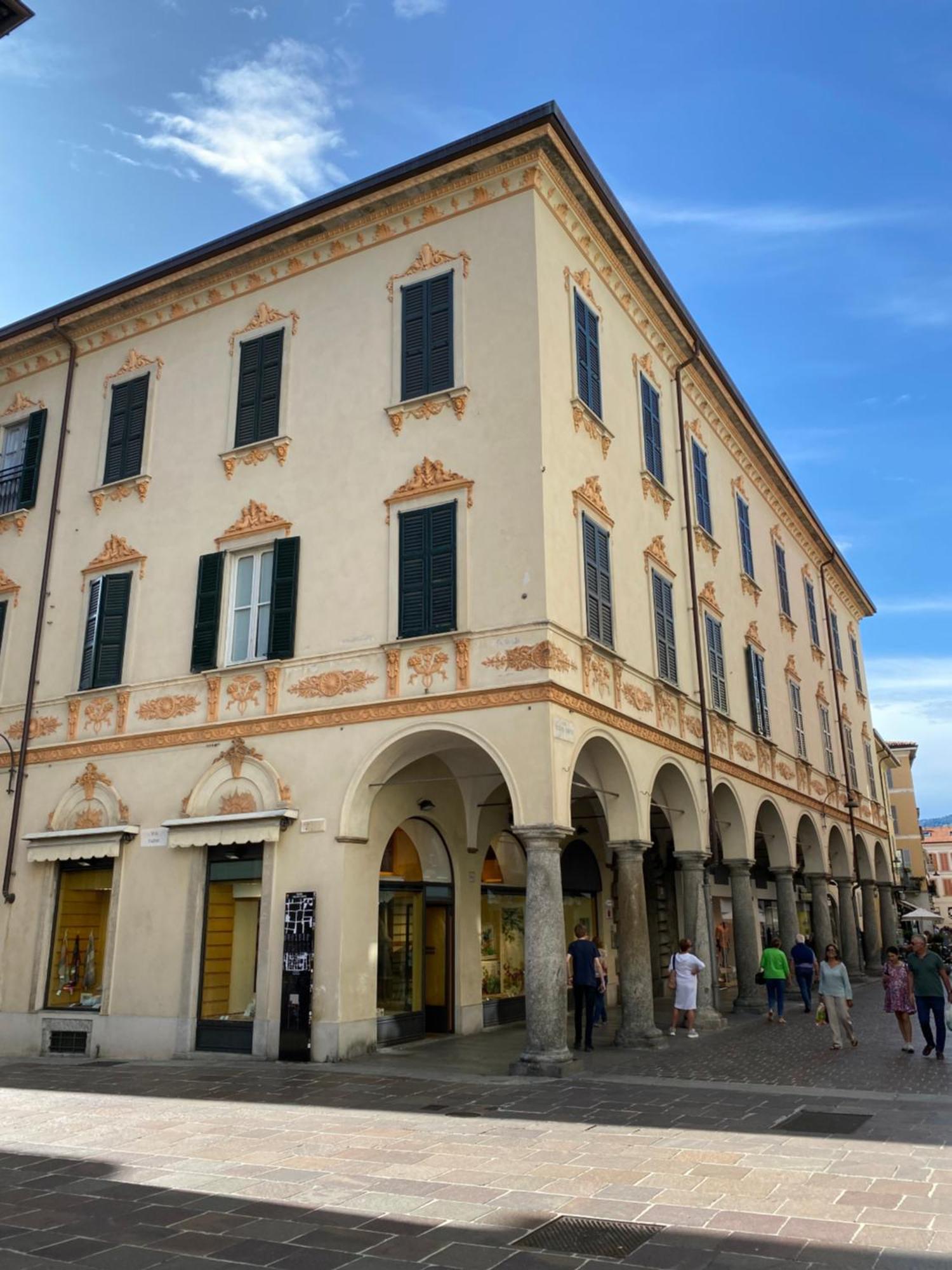 Porta Torre Como Apartment - By Relais Di Giada エクステリア 写真