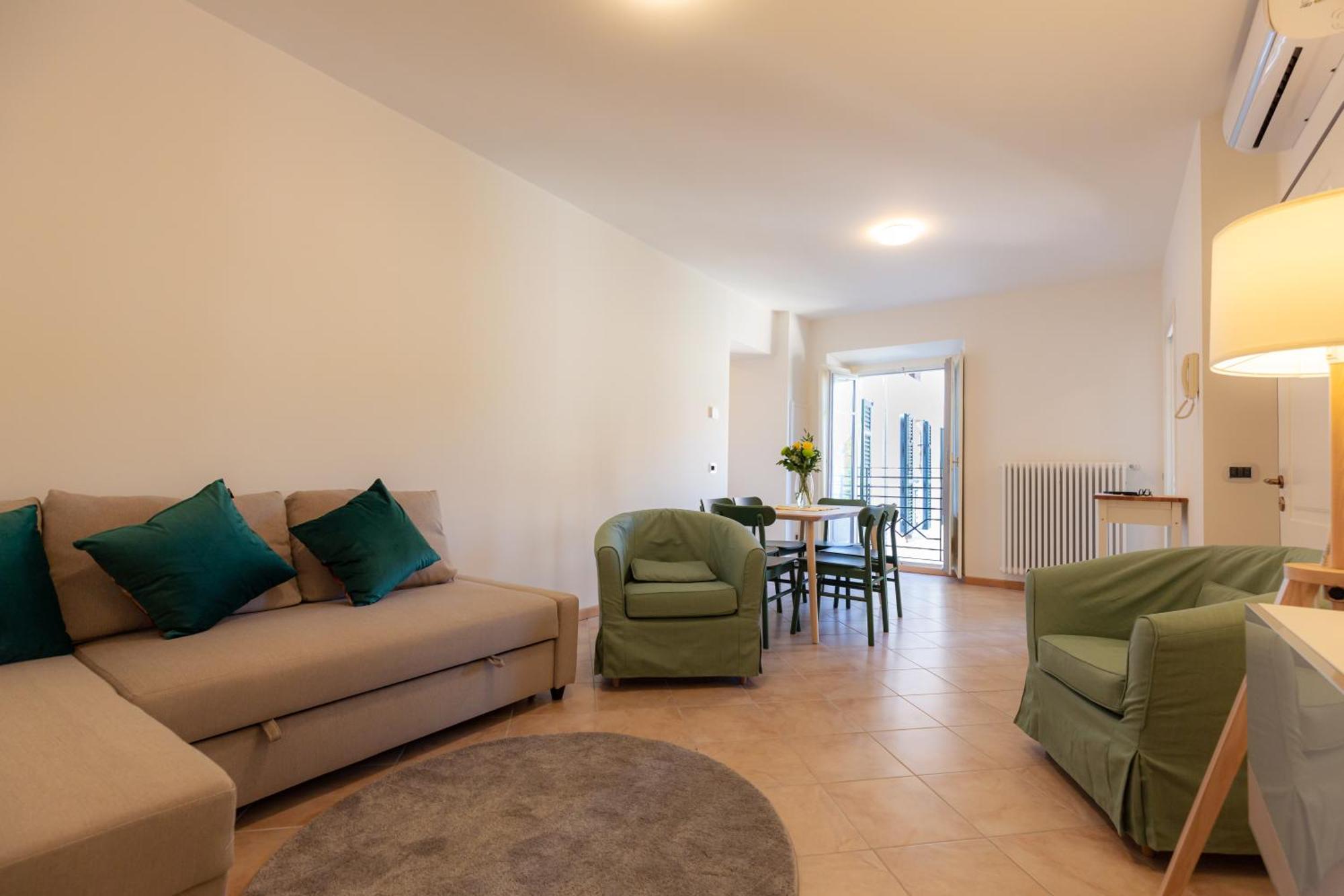 Porta Torre Como Apartment - By Relais Di Giada エクステリア 写真