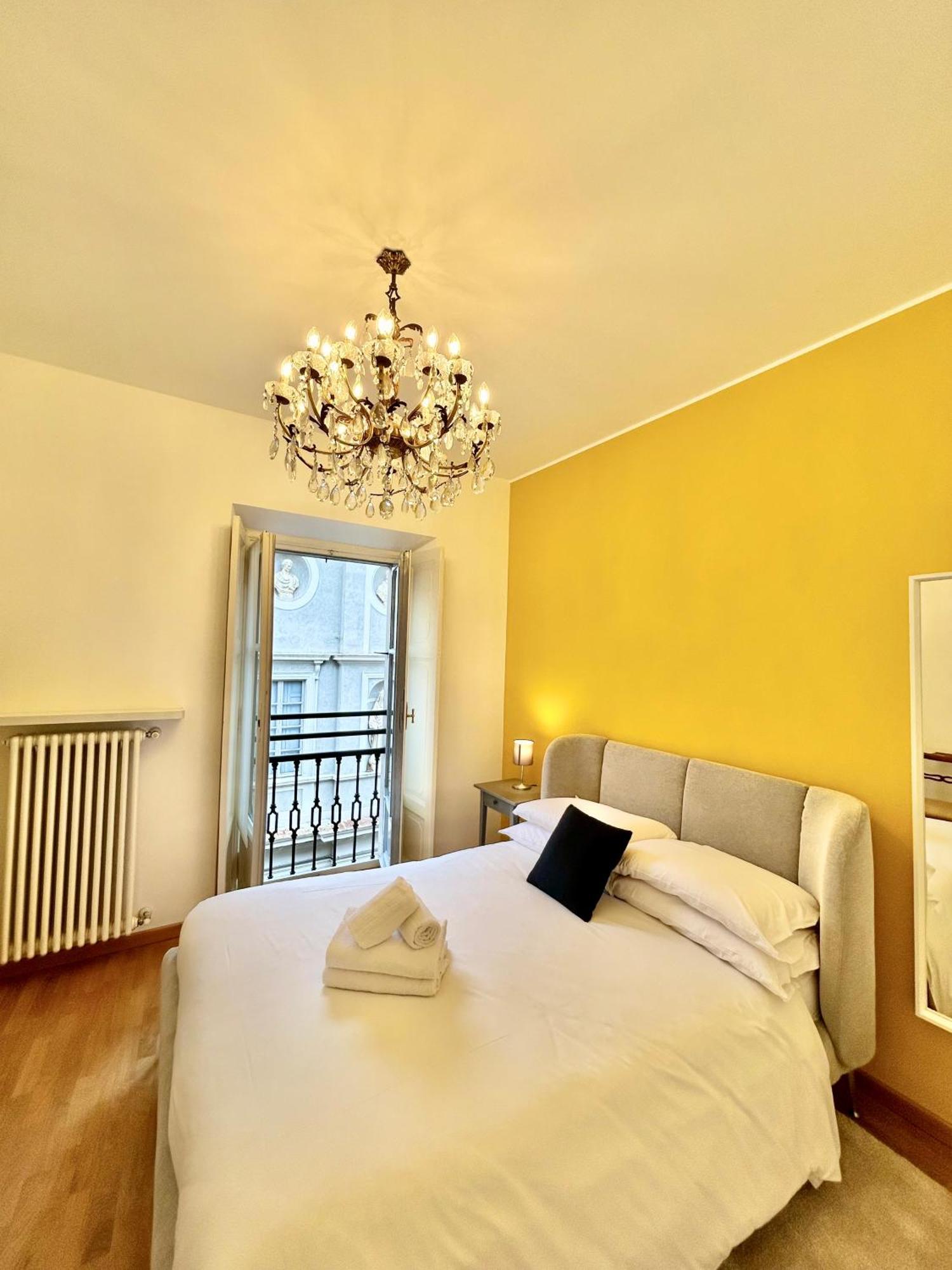 Porta Torre Como Apartment - By Relais Di Giada エクステリア 写真